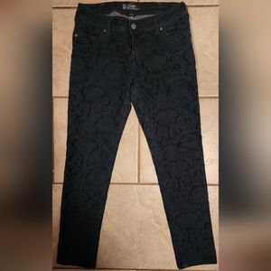 Silver Jeans Size 32